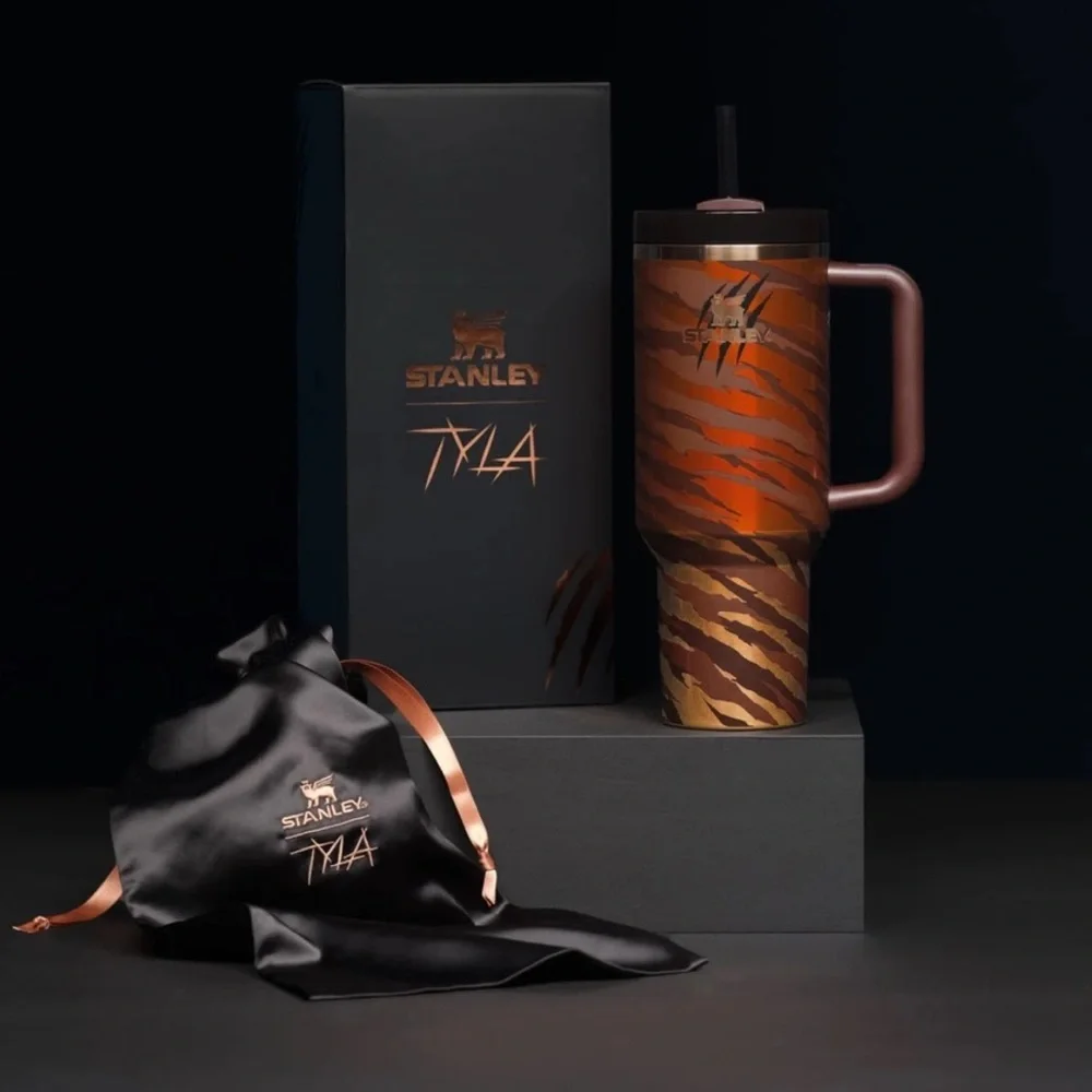 Tyla Tyger Stanley 40oz Cup Collaboration Africa desert exclusive midnight - Picture 1 of 8